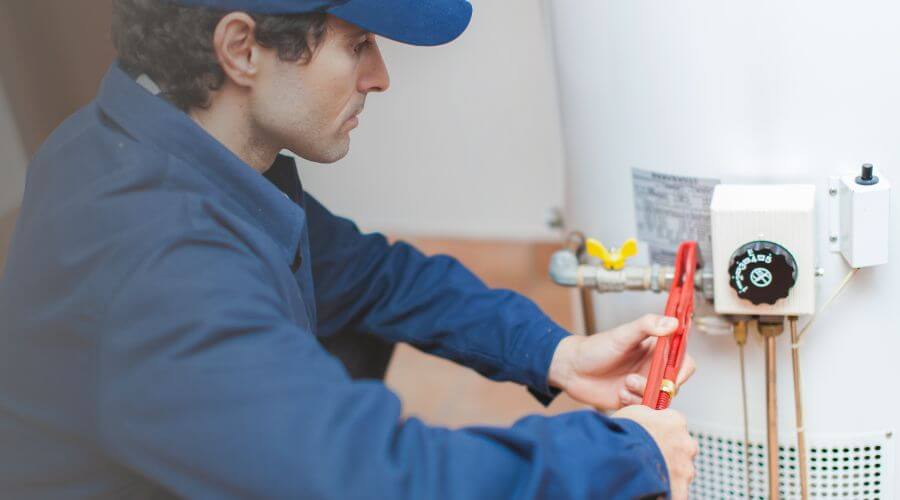 Professional water heater repair in Benton, IL